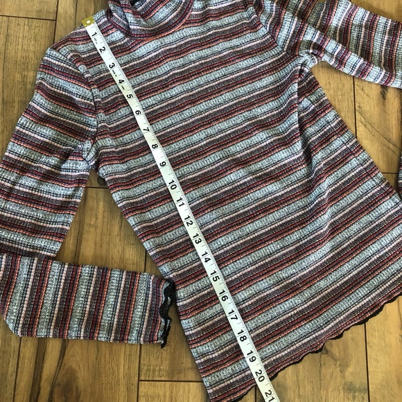 Art Class Girls Mock Neck Top - Picture 2 of 5